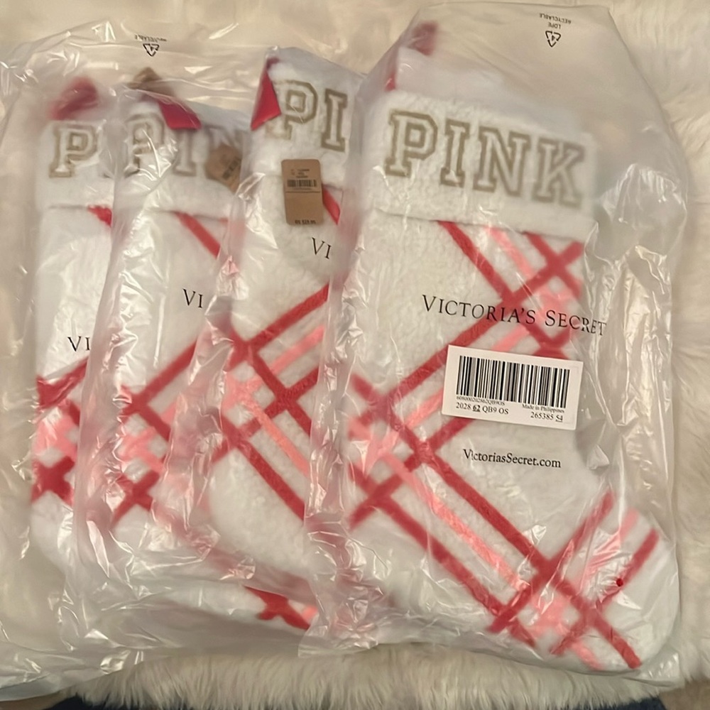 VICTORIA SECRET christmas stockings PINK set of 4